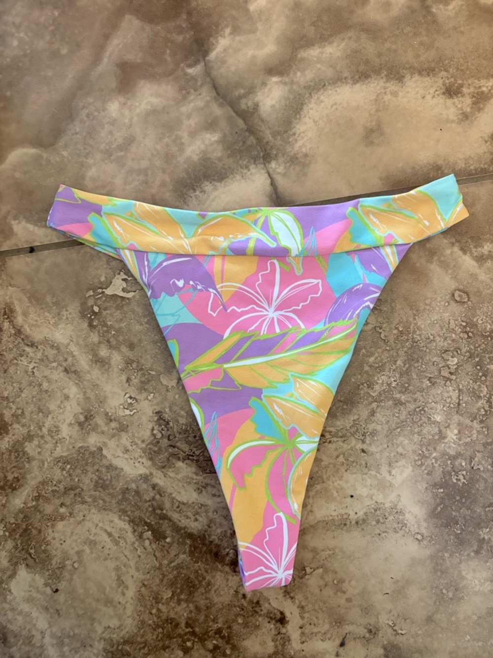 Skatie Bikini bottom in Palm Springs print size small